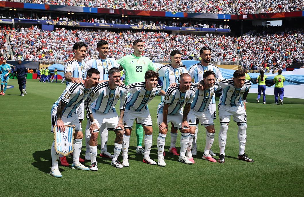 Imagen de la nota: Sobreviviendo: Argentina hace temblar el corazón