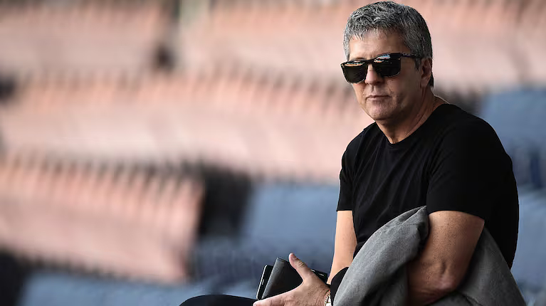 Imagen de la nota: ¿Quién murió hoy, jefe?